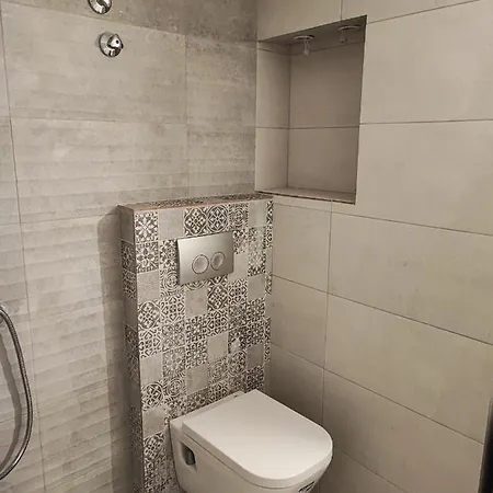 Chania Center Premium Penthouse - Terrace & Free Parking, Sleeps 4 *