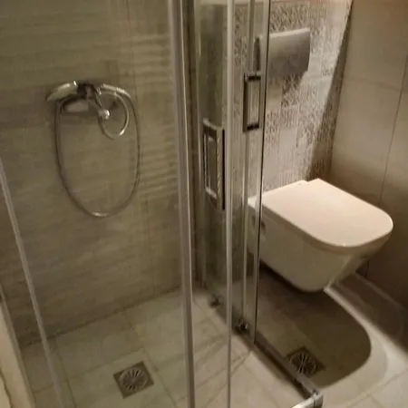 Chania Center Premium Penthouse - Terrace & Free Parking, Sleeps 4 *
