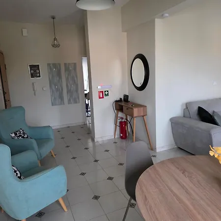 Chania Center Premium Penthouse - Terrace & Free Parking, Sleeps 4